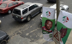 Explosion au Nigeria après un meeting du président Goodluck Jonathan