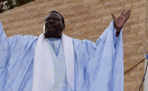 Commune de Mermoz : La route de l'ancienne piste dénommée Boulevard Cheikh Béthio ou Boulevard de la paix