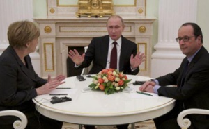Hollande et Merkel en mission de paix au Kremlin