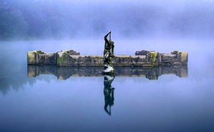 Une salle de bal datant du 19ème siècle découverte... sous un lac ! Là c'est vraiment du jamais vu...