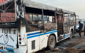 Bus de transport public incendié : BBY condamne avec la dernière énergie, cet acte odieux et innommable