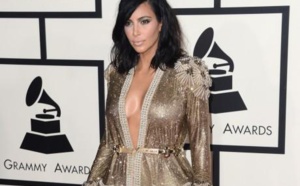 Kim Kardashian : sa robe Jean Paul Gaultier des Grammy ? Déchirée !