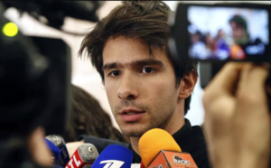 Me Juan Branco libéré, avec un ordre d’expulsion vers la France !