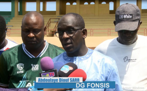 Nettoyage du stade de Yoff: Abdoulaye Diouf Sarr loue l’initiative des jeunes de la zone 6