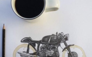 Il intègre des taches de café dans ses dessins