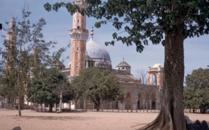 Arrêt sur image: La Mosquée de Diourbel en avril 1959