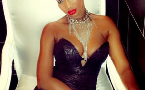 Facha Thiam sur le divan