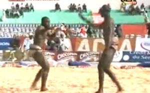 Combat préliminaire ! Appréciez la technique de Sa Bokkal devant Référence !