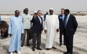Le Président Sall visite la Société nouvelle des salins du Sine-Saloum 