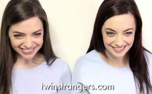 Incroyable ! Elle trouve son sosie sur Facebook