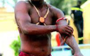 Conséquence de sa défaite sur Baye Mandione : Bruce Lee enterre son "ngemb" à la plage et annonce son "exil"