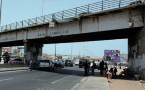 Les images de la cérémonie de la démolition du Pont Sénégal 92