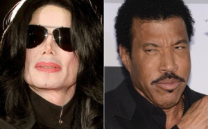 Lionel Richie sur Michael Jack­son : « Quelque chose ne tour­nait pas rond chez lui »