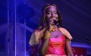 Coumba Gawlo de tout cœur avec Thione Ballago Seck 