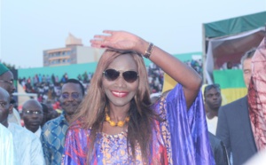 Le tour d'honneur de Coumba Gawlo Seck au stade en images