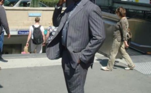 Serigne Djily Abdou Fatah Mbacké en mode "costume" à Paris 