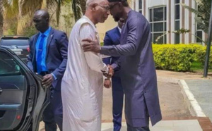 Le Premier ministre guinéen en visite à Dakar