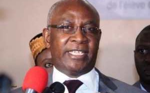 De simples excuses: Trop facile Maître Djibril War; Et si on revenait à la noblesse de la politique ! - Serigne Mbaye Thiam