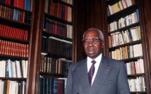 Bibliothèque du poète ancien président LSS en France:  Diomaye sauve le patrimoine !