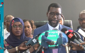 Economie sociale et solidaire : Alioune Dione, ministre de la Microfinance et de l'Économie Sociale et Solidaire, a officiellement remis 49 agréments