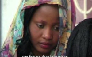 Regardez "Qui suis-je ? (Maay kan ?)", dramatique