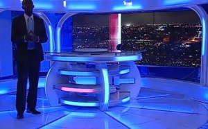 La RTS casque fort et offre un somptueux studio aux présentateurs du journal