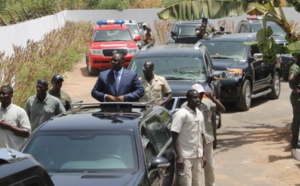 Macky Sall caillassé à l'Université Cheikh Anta Diop de Dakar