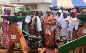 Photos / Kédougou : La ministre de la Famille et des Solidarités offre 35 moulins aux femmes