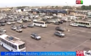 Gare routière Baux Maraîchers : Il y a de la place pour les "Horaires"