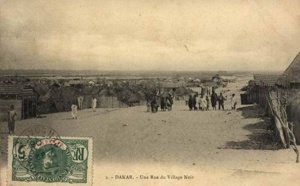 Carte postale : Le village noir devenue la Médina