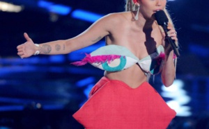 Miley Cyrus insultée par Nicki Minaj aux VMA: la chanteuse réagit
