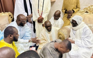 Touba: Le ministre El Malick Ndiaye reçu par le Khalif généal, Serigne Mountakha Mbacké