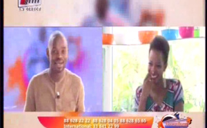 Pape Cheikh Diallo raille son oncle sur sa facon de rire