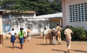 Rentrée scolaire 2015/2016 : L'école privée d'aplomb, le public traîne les pieds
