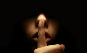 L’imam est tombé amoureux de la fille qu’il avait cherchée pour son disciple