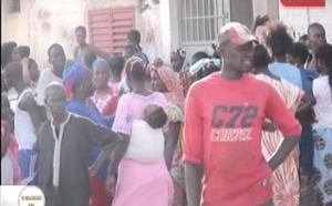 Vidéo - Un ex-douanier et sa femme perturbent le quartier de Médina/Rufisque avec une arme à feu….