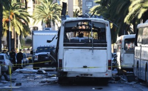 Tunisie: le groupe Etat islamique revendique l'attentat contre la sécurité présidentielle