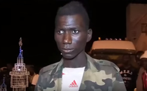 Incroyable ! Un sourd muet reproduit la Grande mosquée de Touba avec du  fer forgé