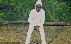 Nouveau clip officiel de Gaston - "Teug Tama"