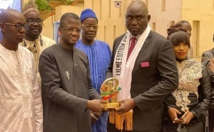 Meilleure commune émergente : Abdou Khadre Lo, Maire de la Commune de Nguidile, sur le podium