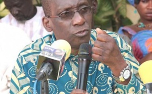 Guerre contre Daesh : Decroix demande à Macky Sall d'édifier le peuple