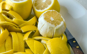 Que faire avec les zestes de citron ? Vous n’allez pas le croire !