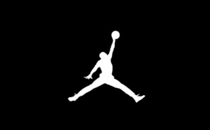 Ces basketteurs volent comme des oiseaux. Regardez !