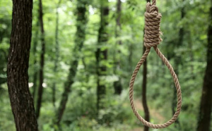 Drame à Ndioukoune : Un maçon retrouvé pendu à un baobab, après un différend professionnel