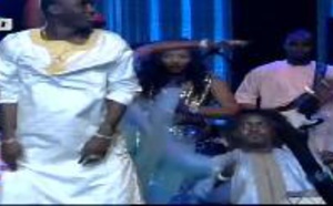 Waly Seck met le feu a la soirée de Soda Bousso. Regardez