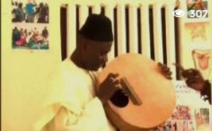 Stupéfiant ! Bécaye Mbaye joue au bongo
