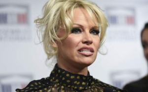 France : Bagarre entre journalistes pour Pamela Anderson
