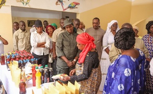 En visite au Fouladou : La Première Dame Marie Khone Faye à l’écoute des femmes rurales engagées