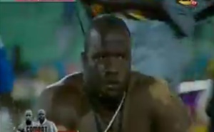 Moussa Ndoye bat Tonnerre. Regardez