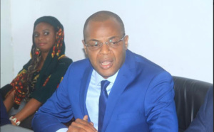Double nationalité Me Wade : Le  ministre Mame Mbaye Niang parle de parjure et  demande  à la Justice de s'auto-saisir 
